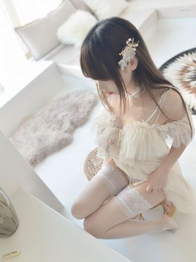 女人丝不挂的正面裸体视频_蓝光手机在线观看