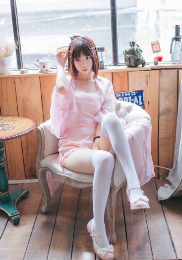 美女精品久久久久久国产_4K全集在线观看