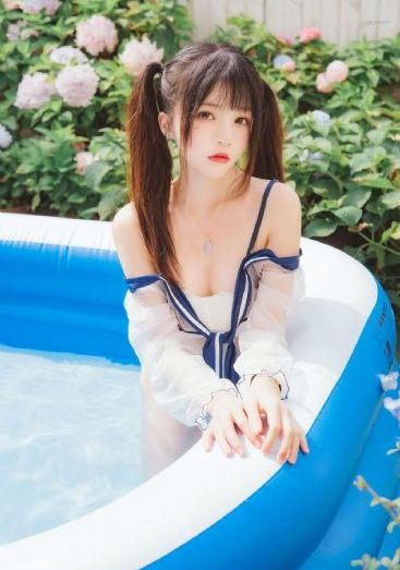 花蒂被吸得肿了喷水_影院在线观看