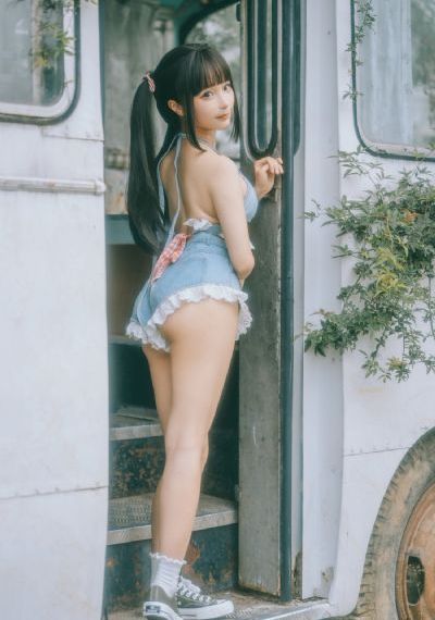 于子涵被摄影师无套_蓝光高清免费观看